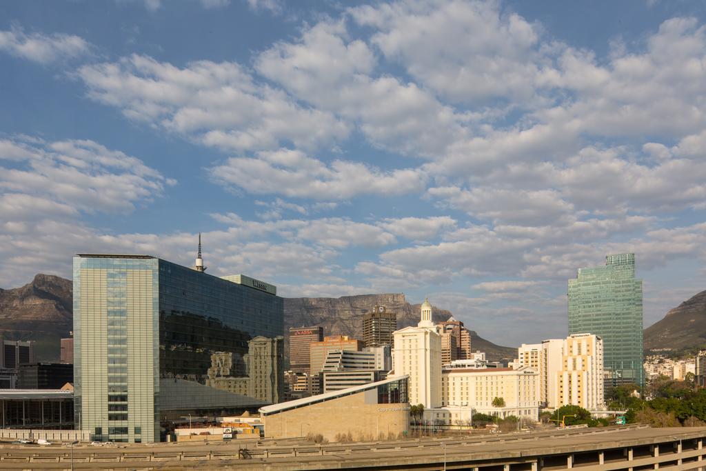 Harbour Bridge Luxury Apartments Cape Town Exterior photo
