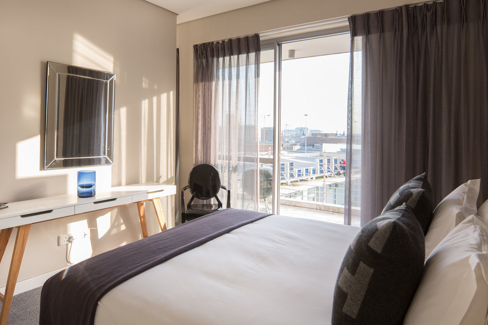 Harbour Bridge Luxury Apartments Cape Town Exterior photo