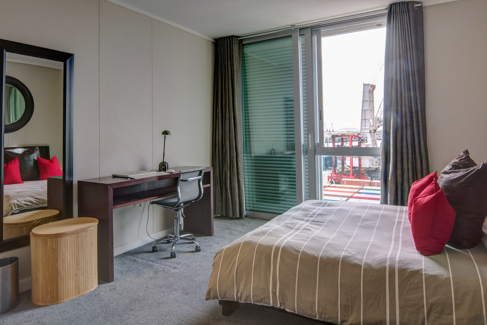 Harbour Bridge Luxury Apartments Cape Town Exterior photo